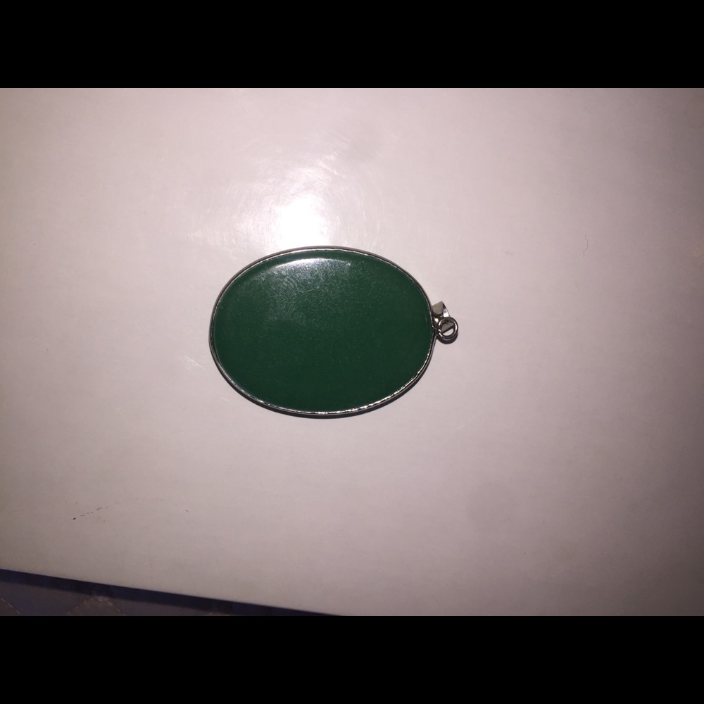 JADE PENDANT 🍀 - Picture 7 of 8